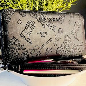 Betsey Johnson Cowboy Skull Embossed Zip Around Wallet Wristlet Western NWT